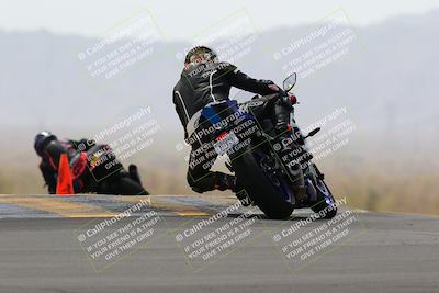 media/Apr-10-2022-SoCal Trackdays (Sun) [[f104b12566]]/Turn 9 Backside (1120am)/